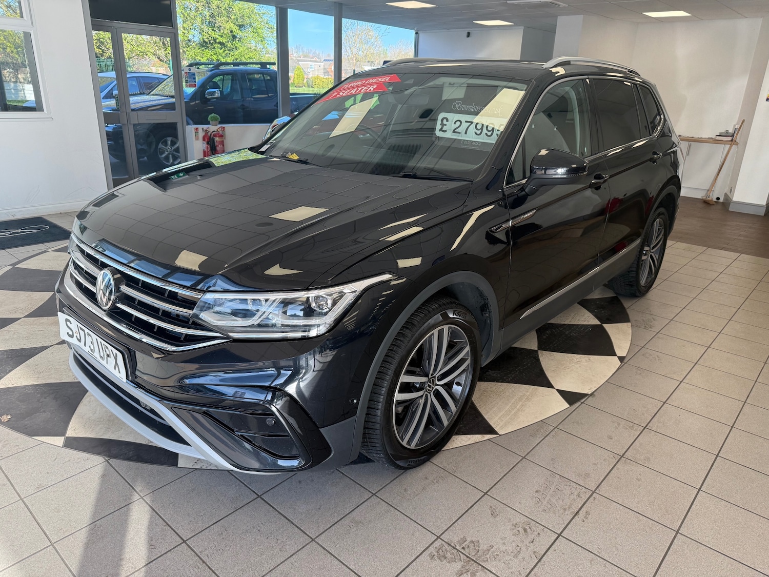 Used Volkswagen Tiguan Allspace 2023 for sale - 78189622: Photo 3