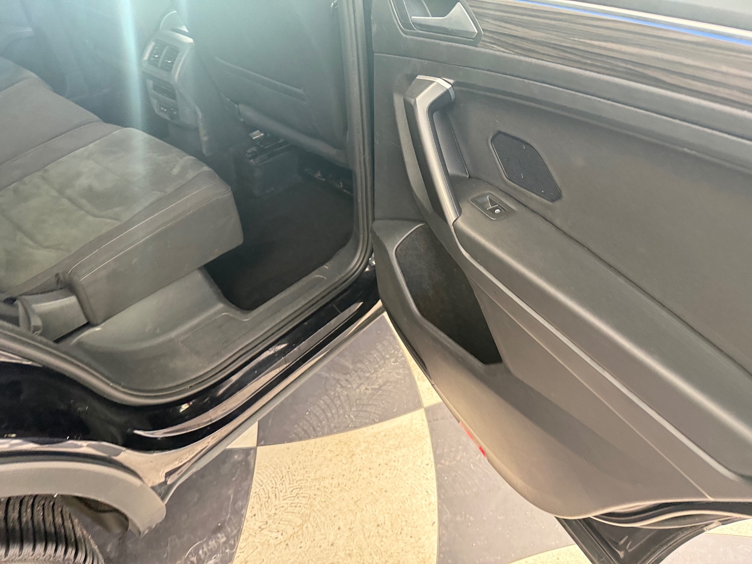 Used Volkswagen Tiguan Allspace 2023 for sale - 78189622: Photo 36