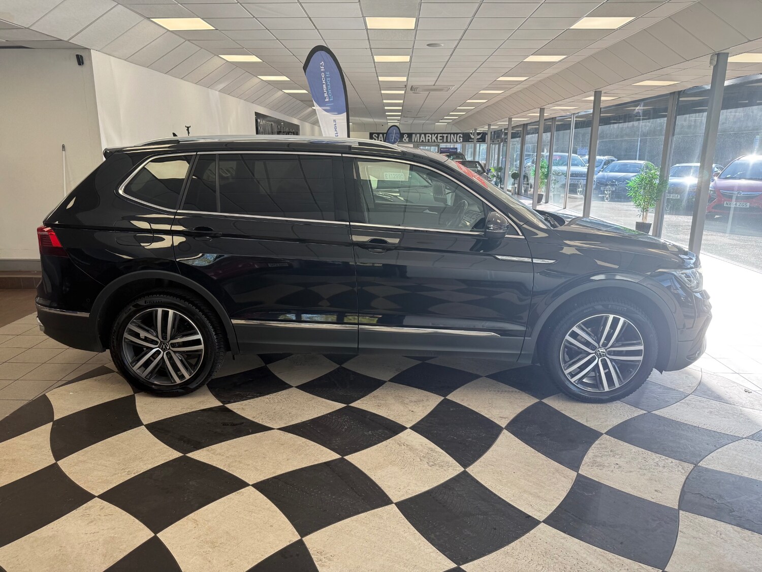 Used Volkswagen Tiguan Allspace 2023 for sale - 78189622: Photo 8