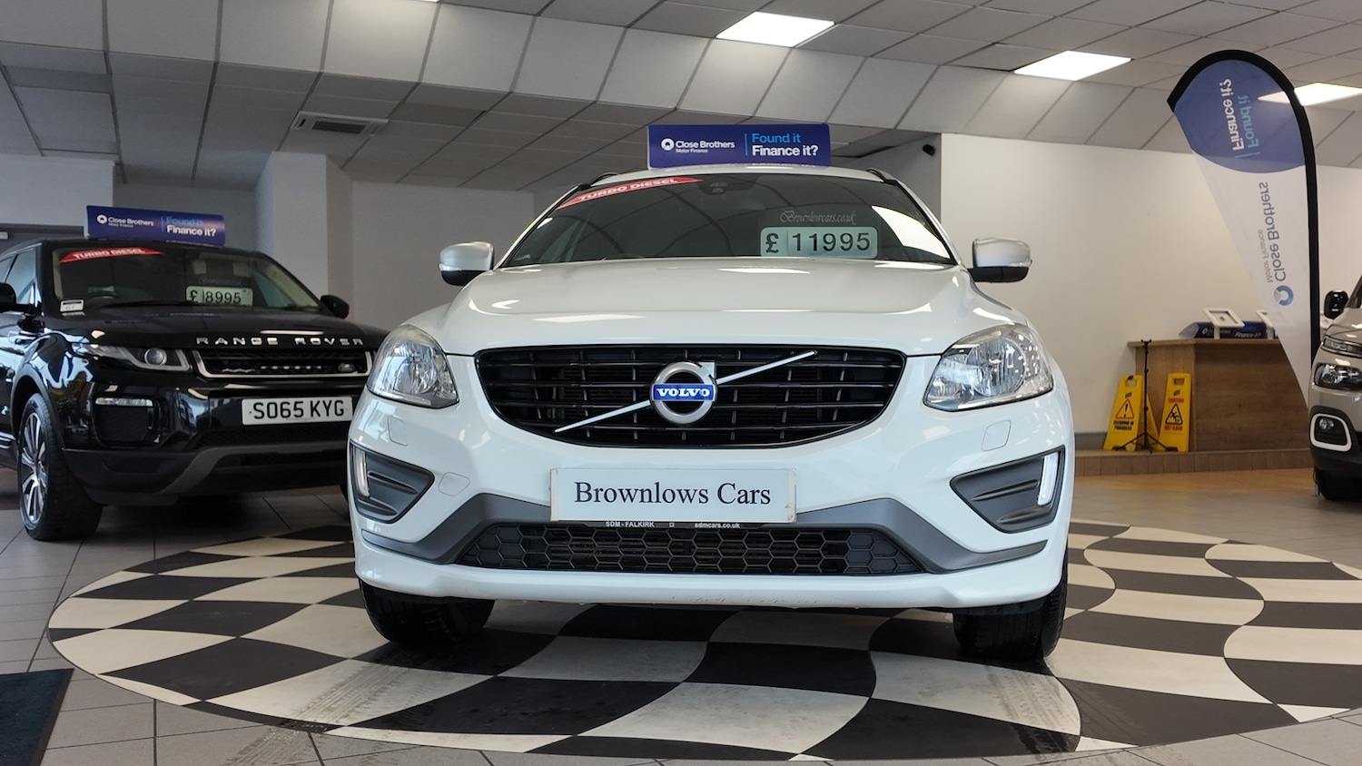 Used Volvo XC60 2016 for sale - 76341454: Photo 2