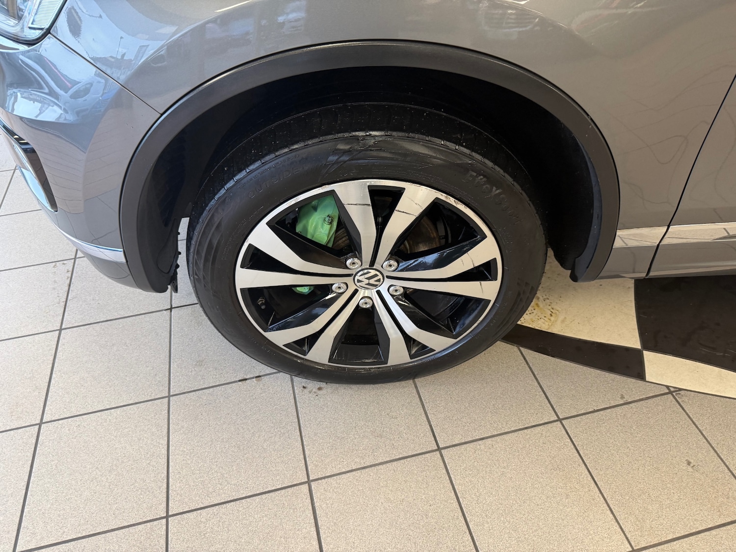 Used Volkswagen Touareg 2016 for sale - 77297173: Photo 17