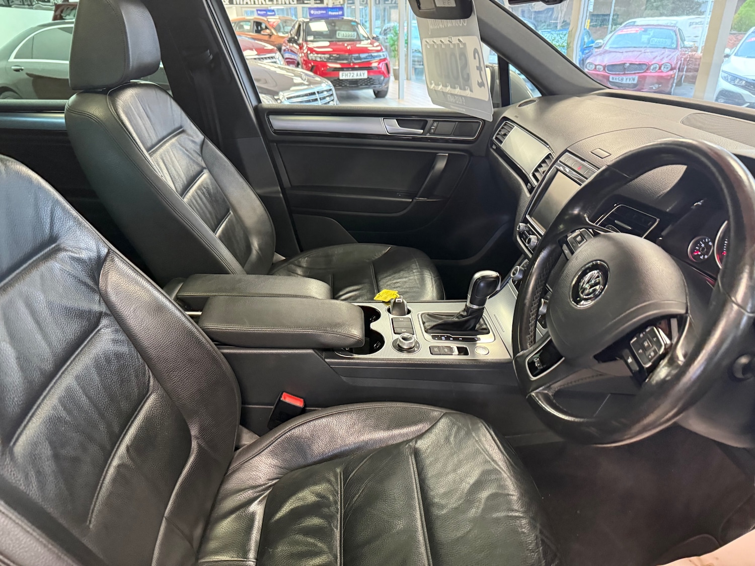 Used Volkswagen Touareg 2016 for sale - 77297173: Photo 26