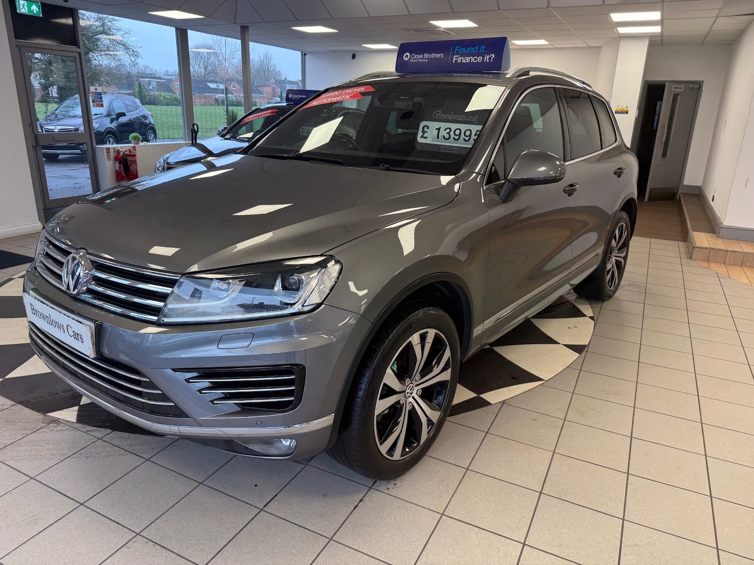 Used Volkswagen Touareg 2016 for sale - 77297173: Photo 3