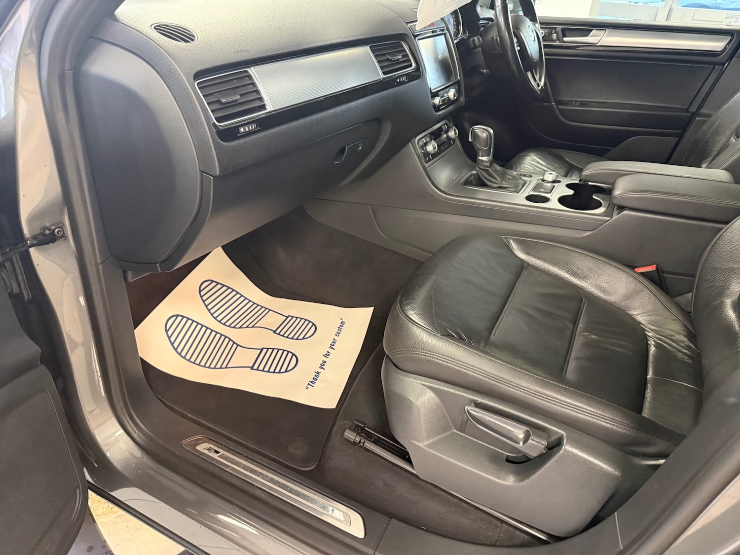 Used Volkswagen Touareg 2016 for sale - 77297173: Photo 45