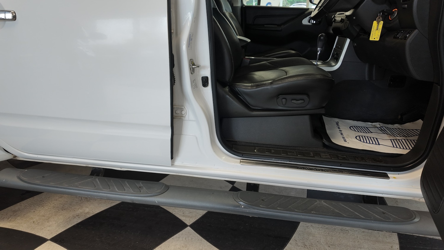 Used Nissan Navara 2015 for sale - 76491821: Photo 25