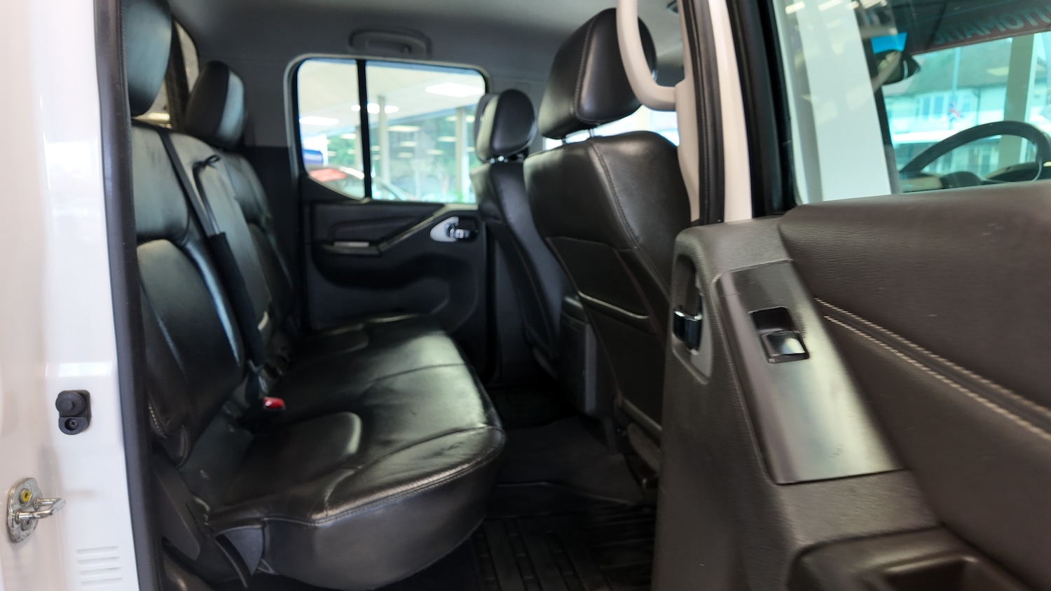 Used Nissan Navara 2015 for sale - 76491821: Photo 26