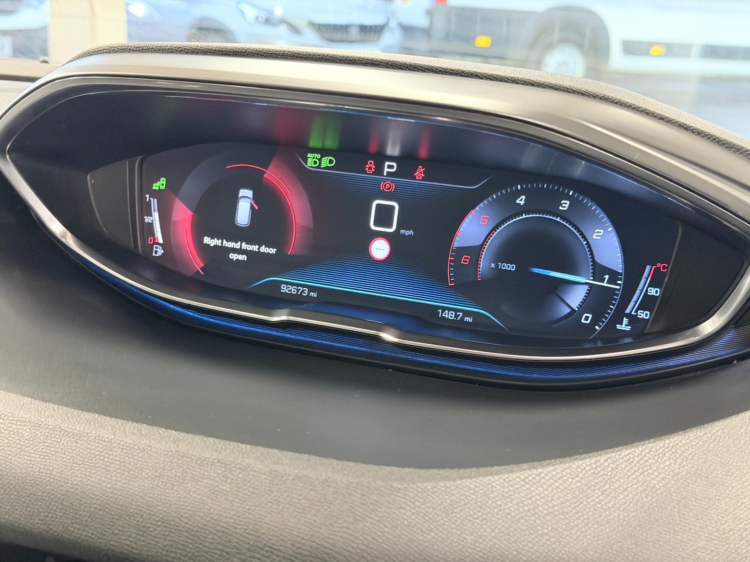 Used Peugeot 3008 2018 for sale - 77147909: Photo 14