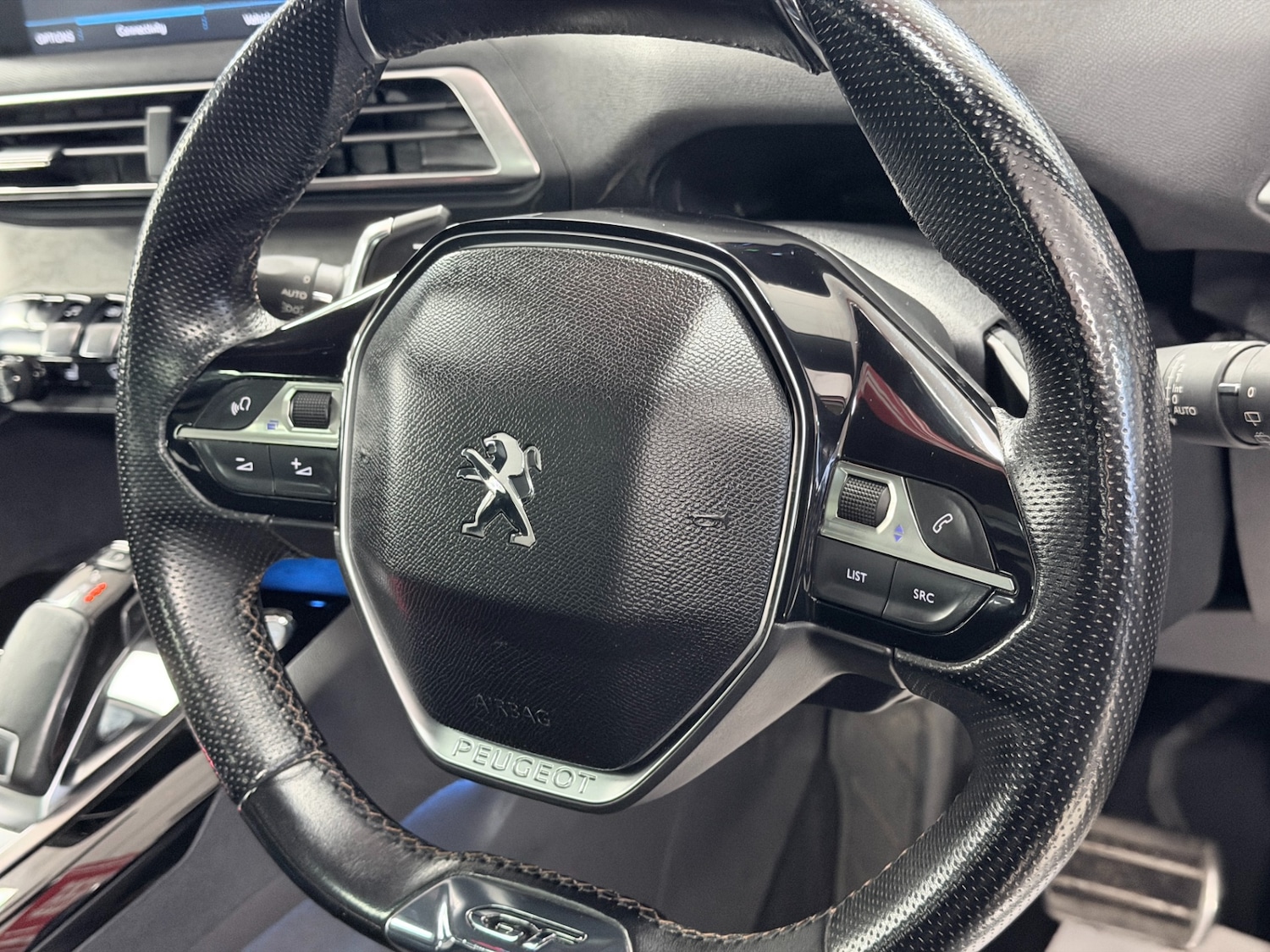 Used Peugeot 3008 2018 for sale - 77147909: Photo 15