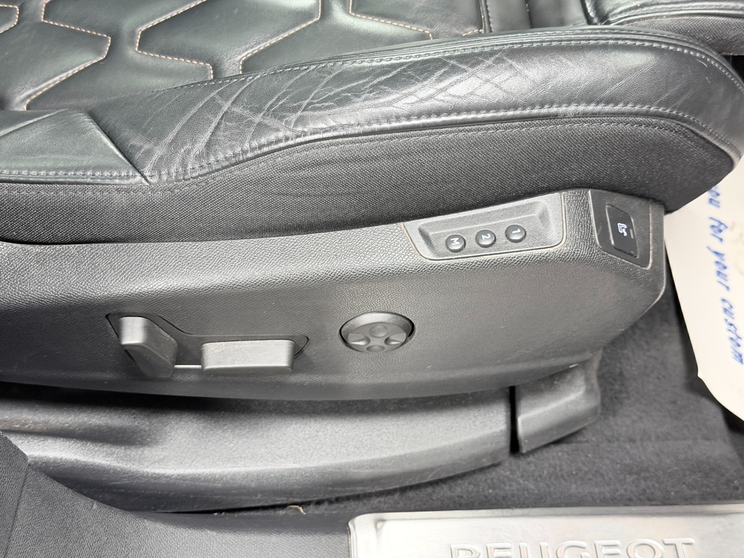 Used Peugeot 3008 2018 for sale - 77147909: Photo 22