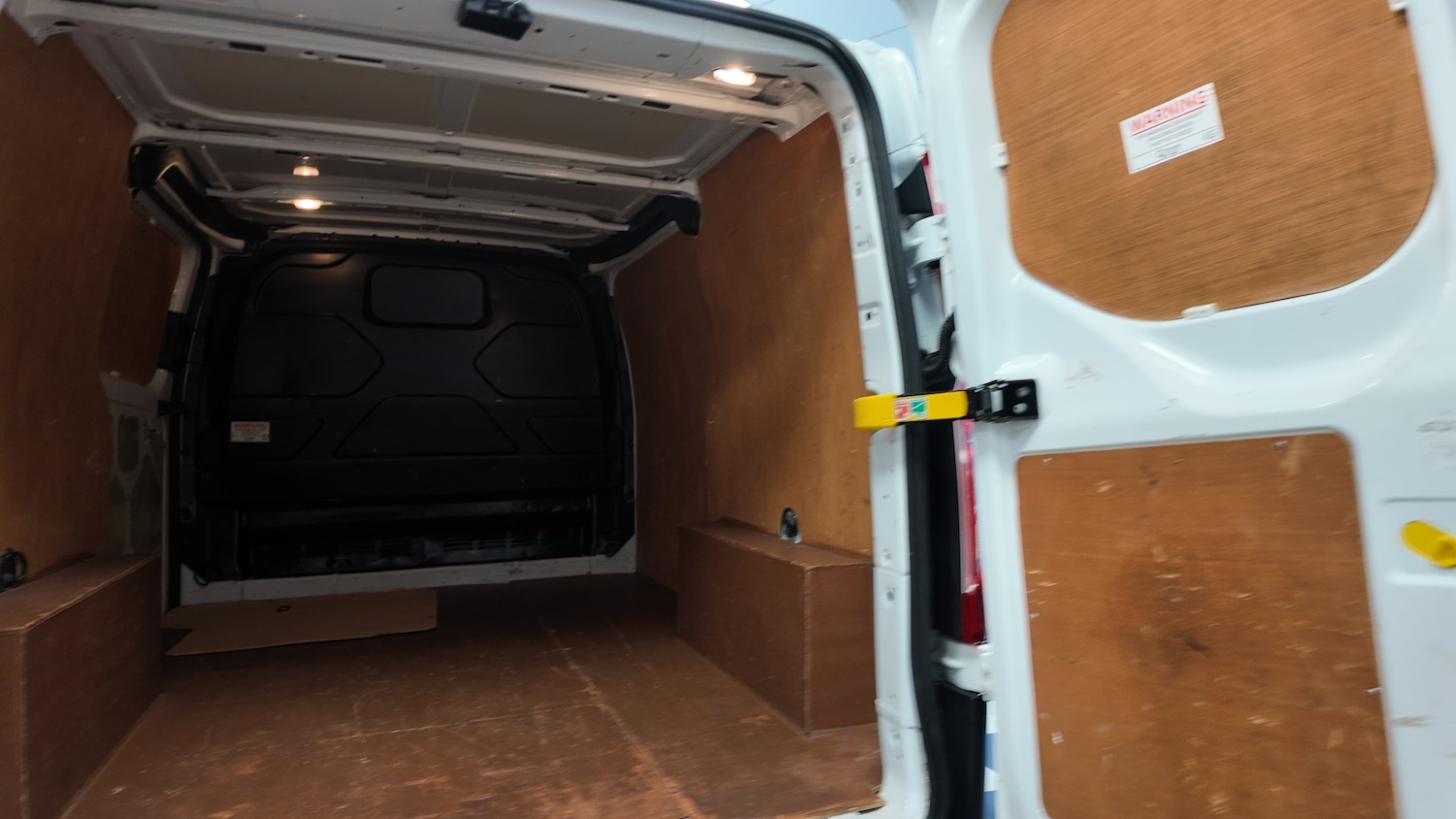 Used Ford Transit Custom 2020 for sale - 76477508: Photo 24