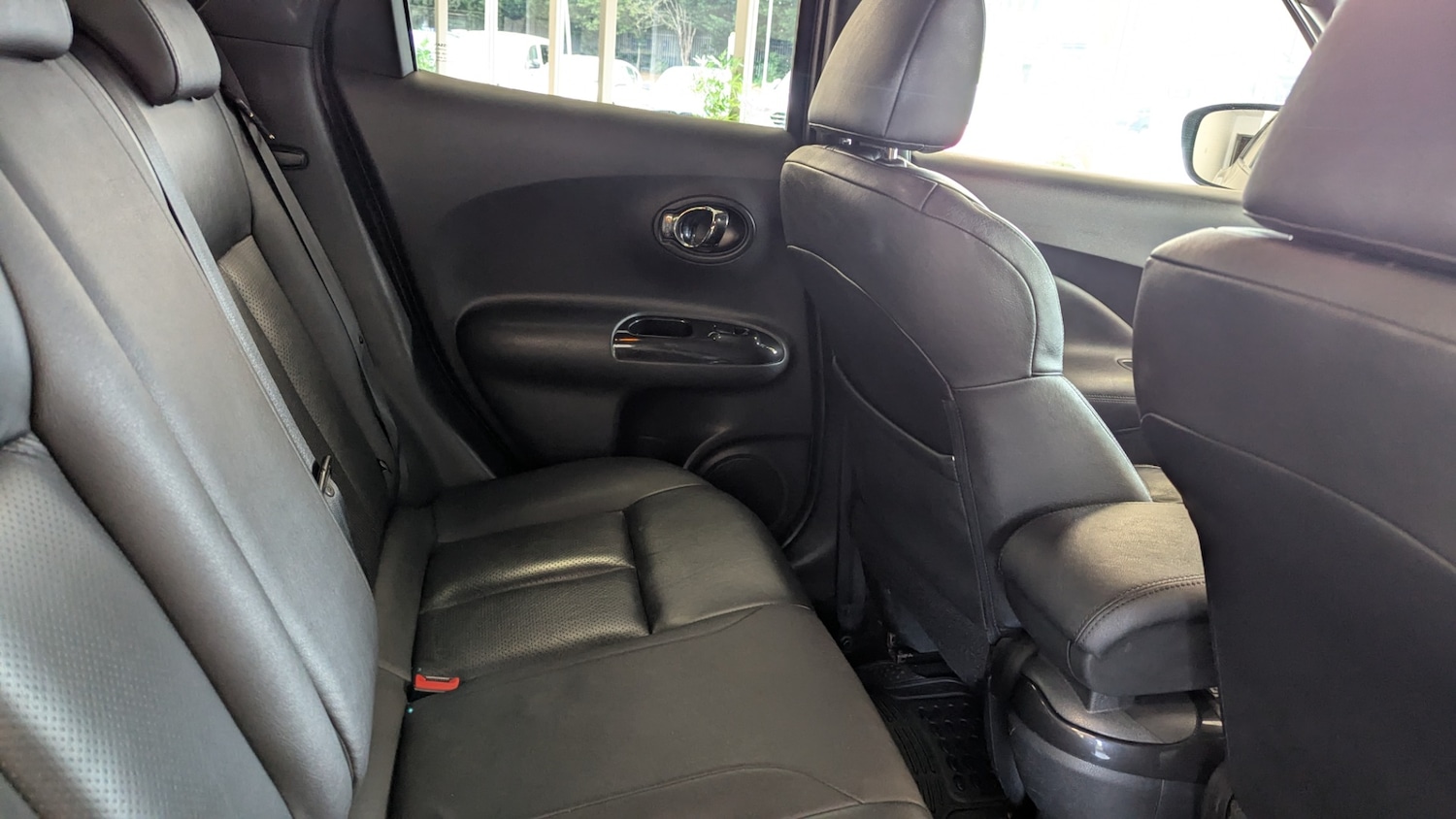 Vehicle 29