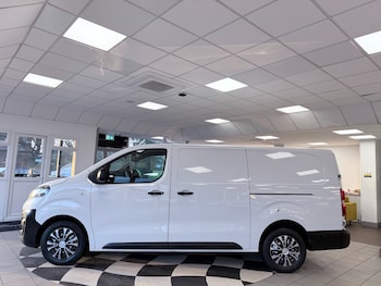 Used Vauxhall Vivaro 2022 for sale - 77221352: Photo