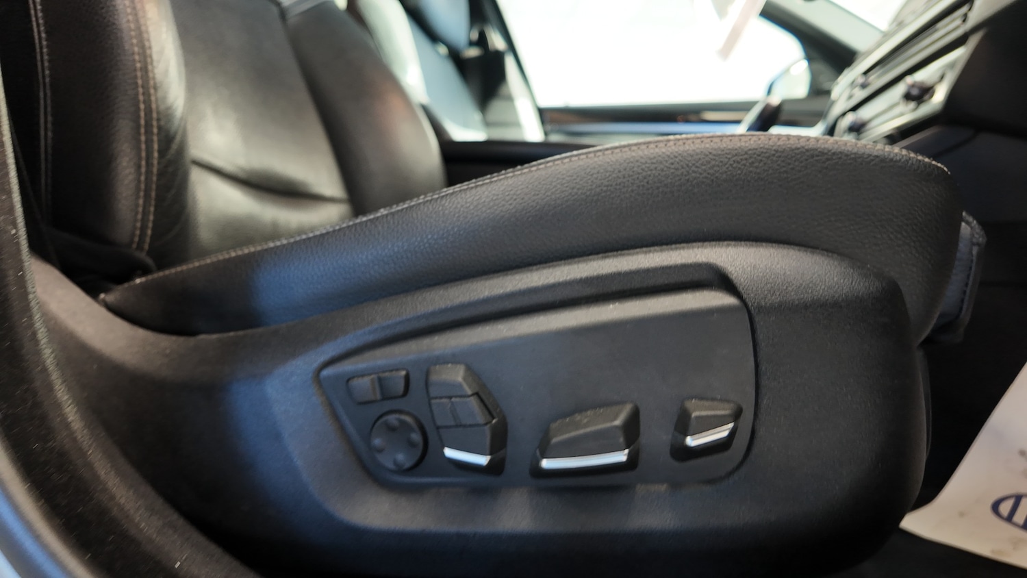 Used BMW 5 Series 2016 for sale - 76792673: Photo 24