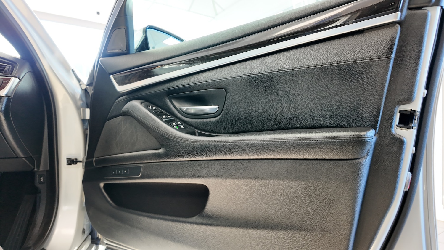 Used BMW 5 Series 2016 for sale - 76792673: Photo 25