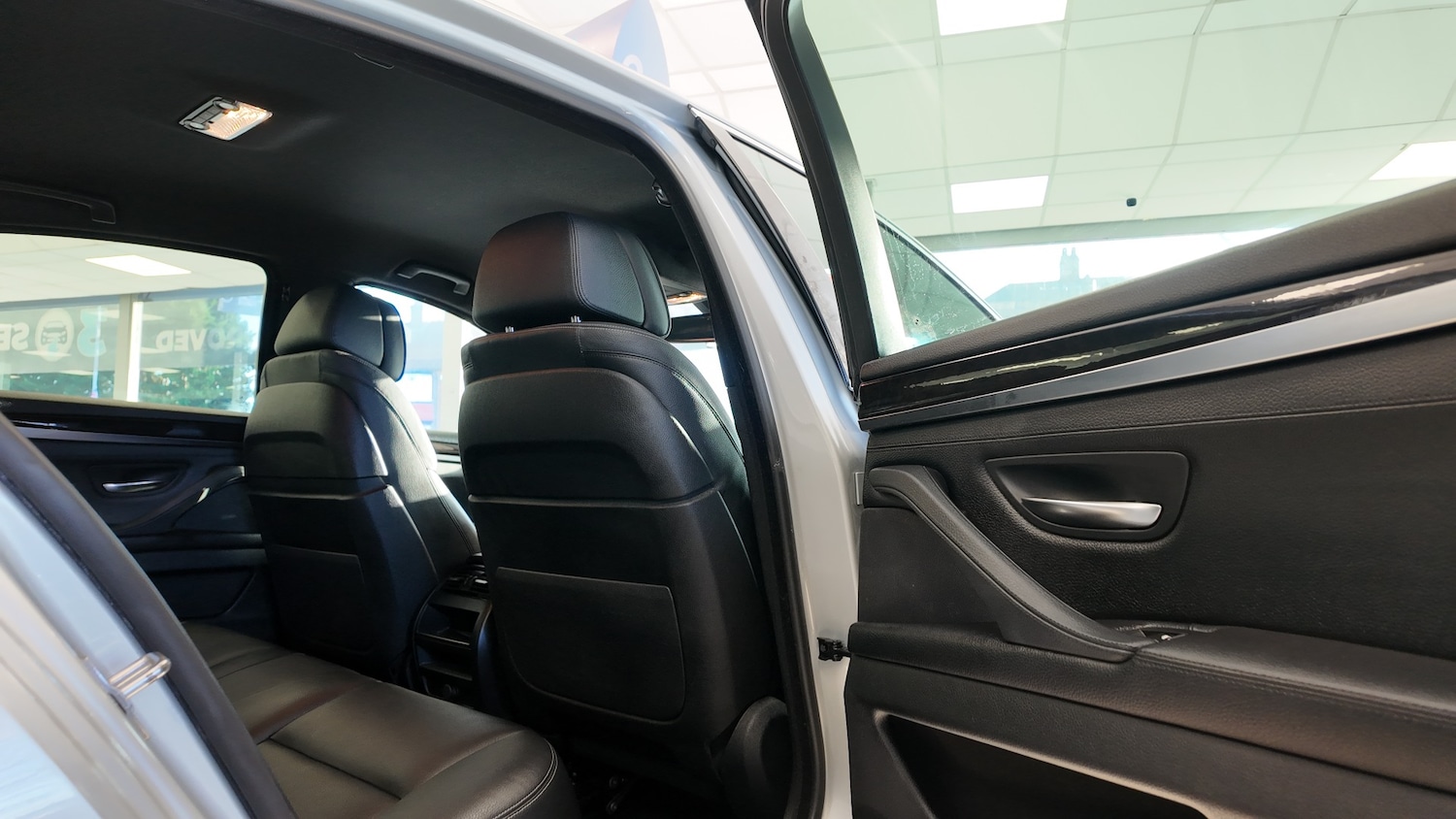 Used BMW 5 Series 2016 for sale - 76792673: Photo 31