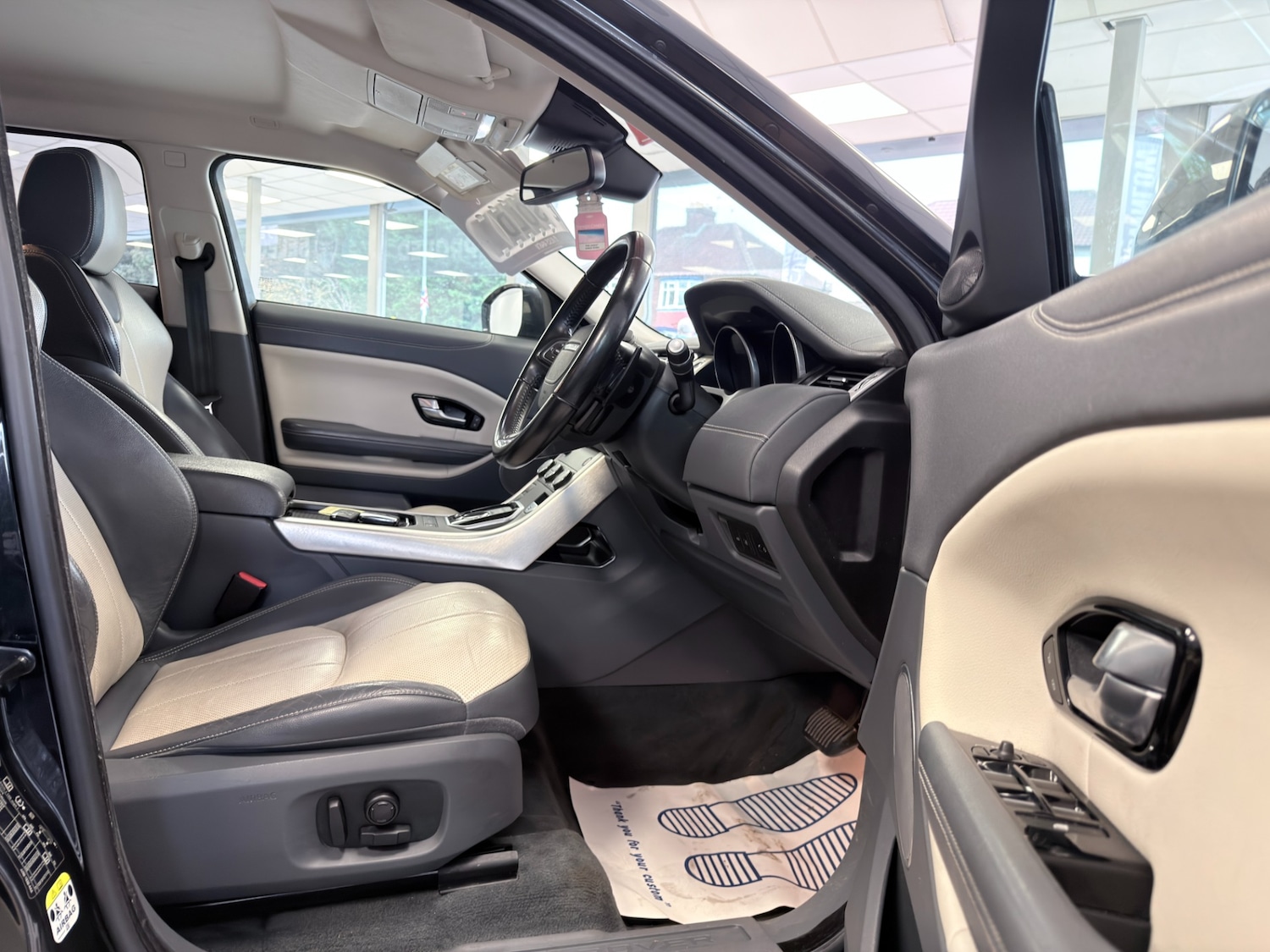 Used Land Rover Range Rover Evoque 2017 for sale - 76271626: Photo 10