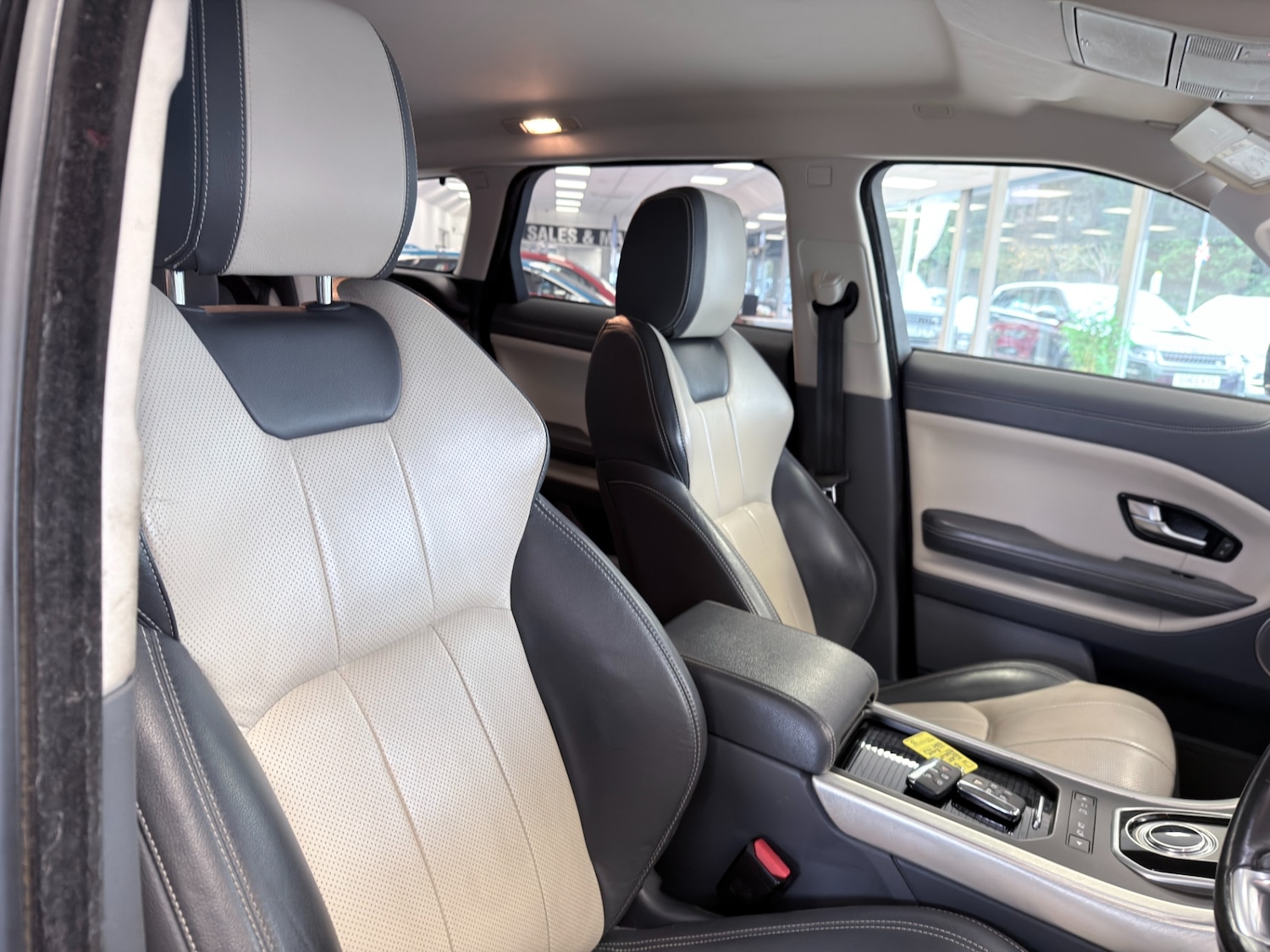 Used Land Rover Range Rover Evoque 2017 for sale - 76271626: Photo 11