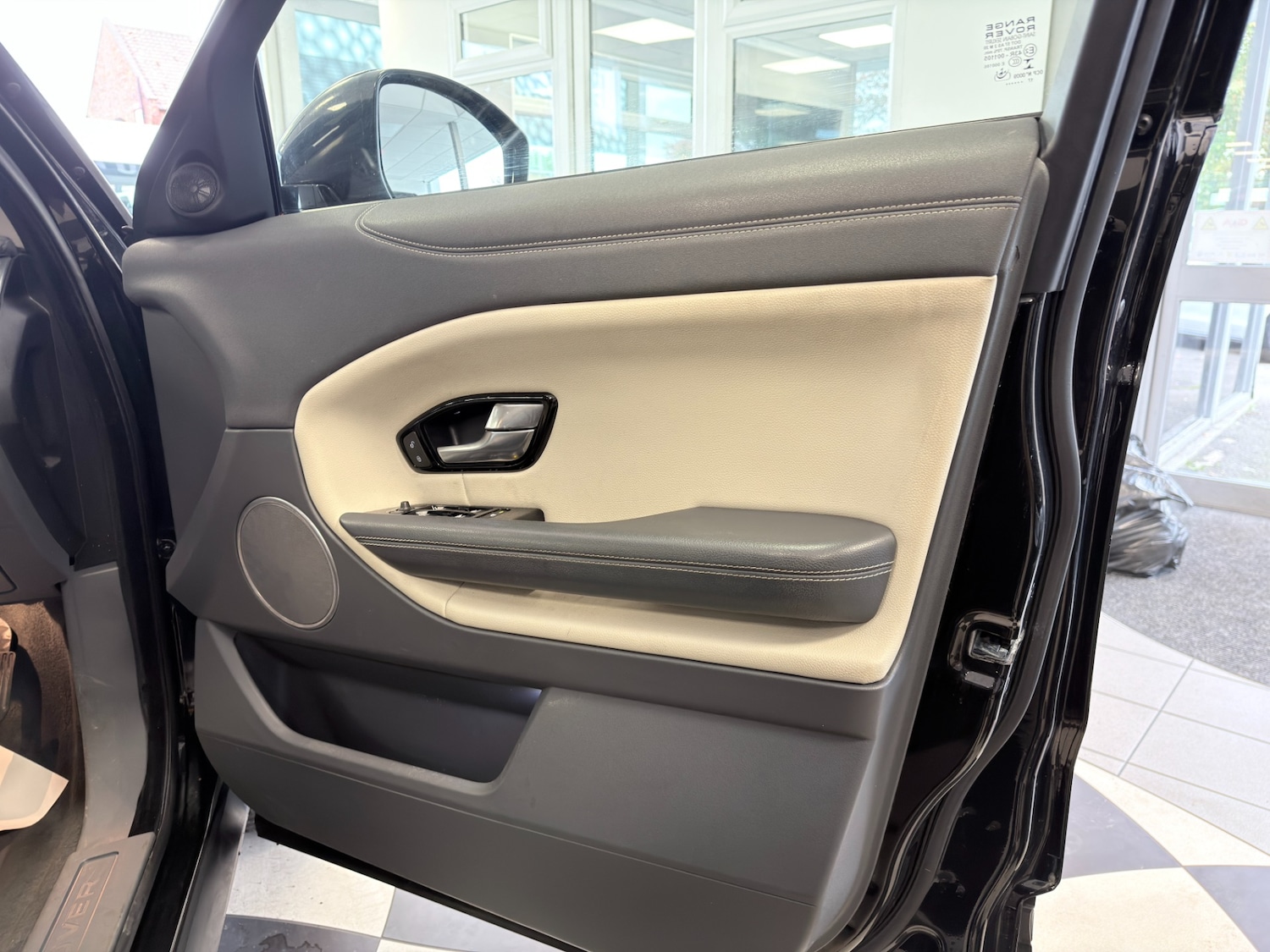 Used Land Rover Range Rover Evoque 2017 for sale - 76271626: Photo 14