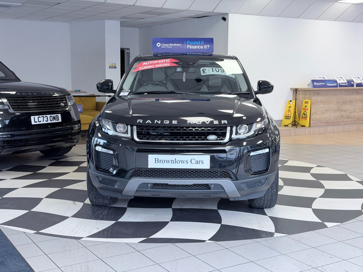 Used Land Rover Range Rover Evoque 2017 for sale - 76271626: Photo 2