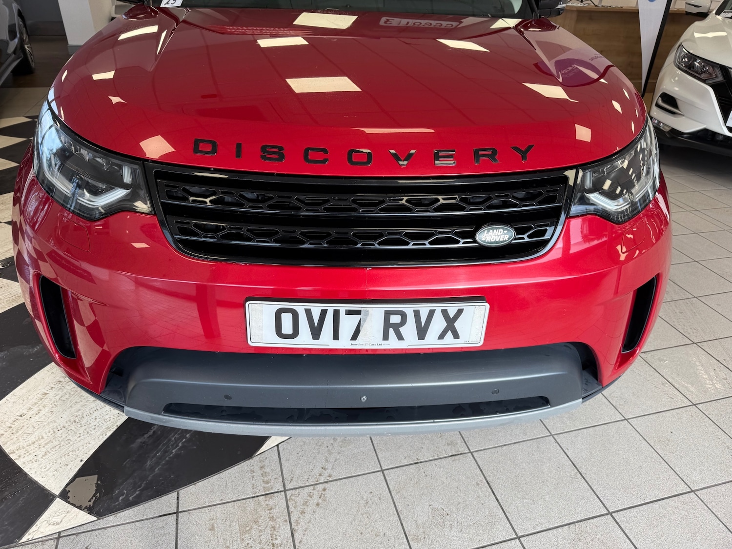 Used Land Rover Discovery 2017 for sale - 77482303: Photo 15