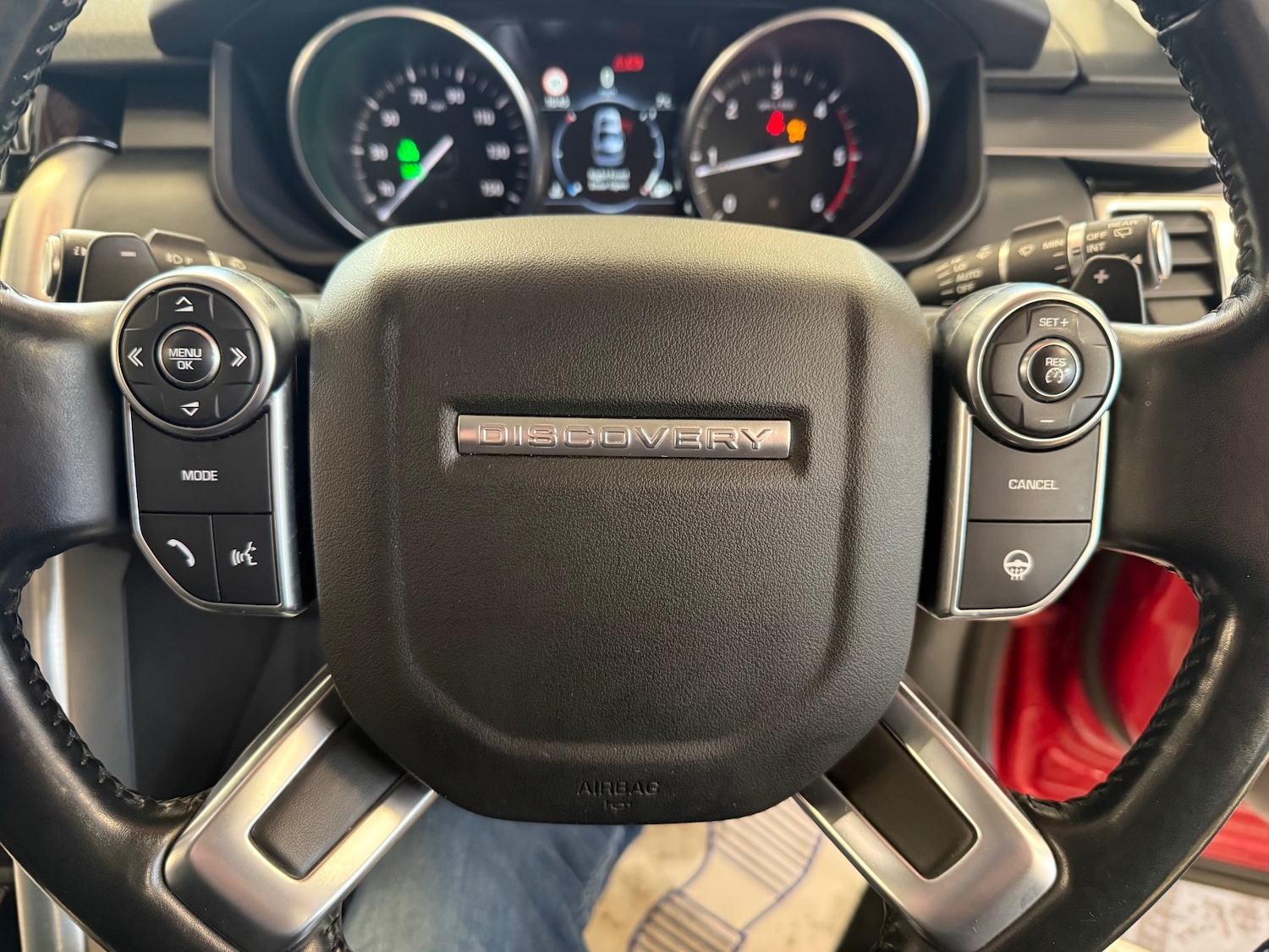 Used Land Rover Discovery 2017 for sale - 77482303: Photo 29