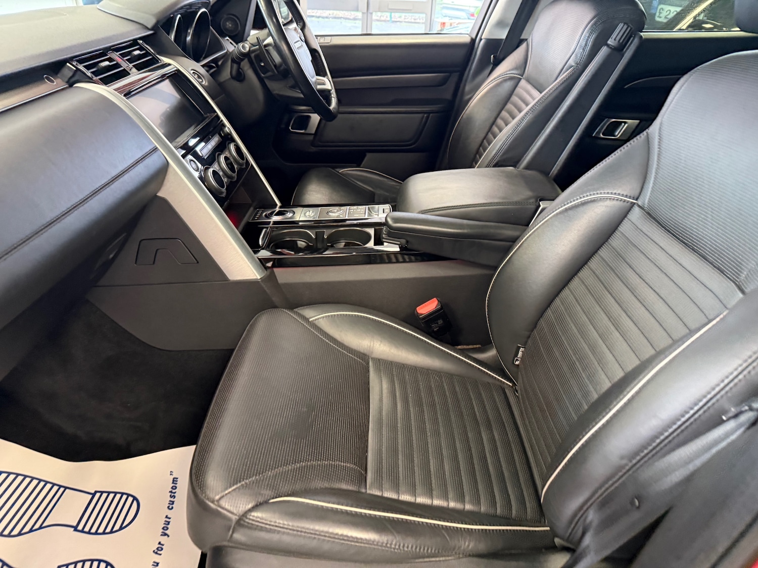 Used Land Rover Discovery 2017 for sale - 77482303: Photo 45