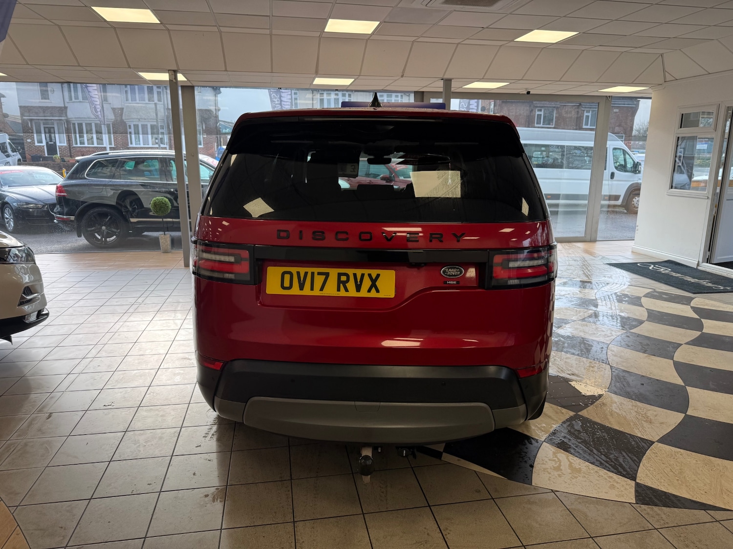 Used Land Rover Discovery 2017 for sale - 77482303: Photo 8
