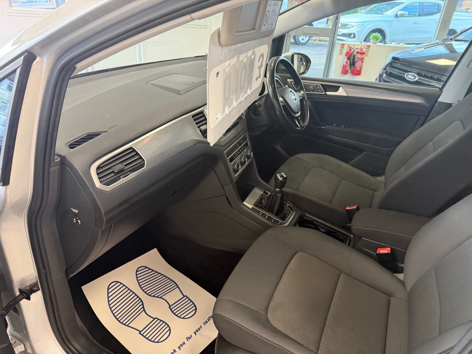 Used Volkswagen Golf SV 2017 for sale - 77196530: Photo 40