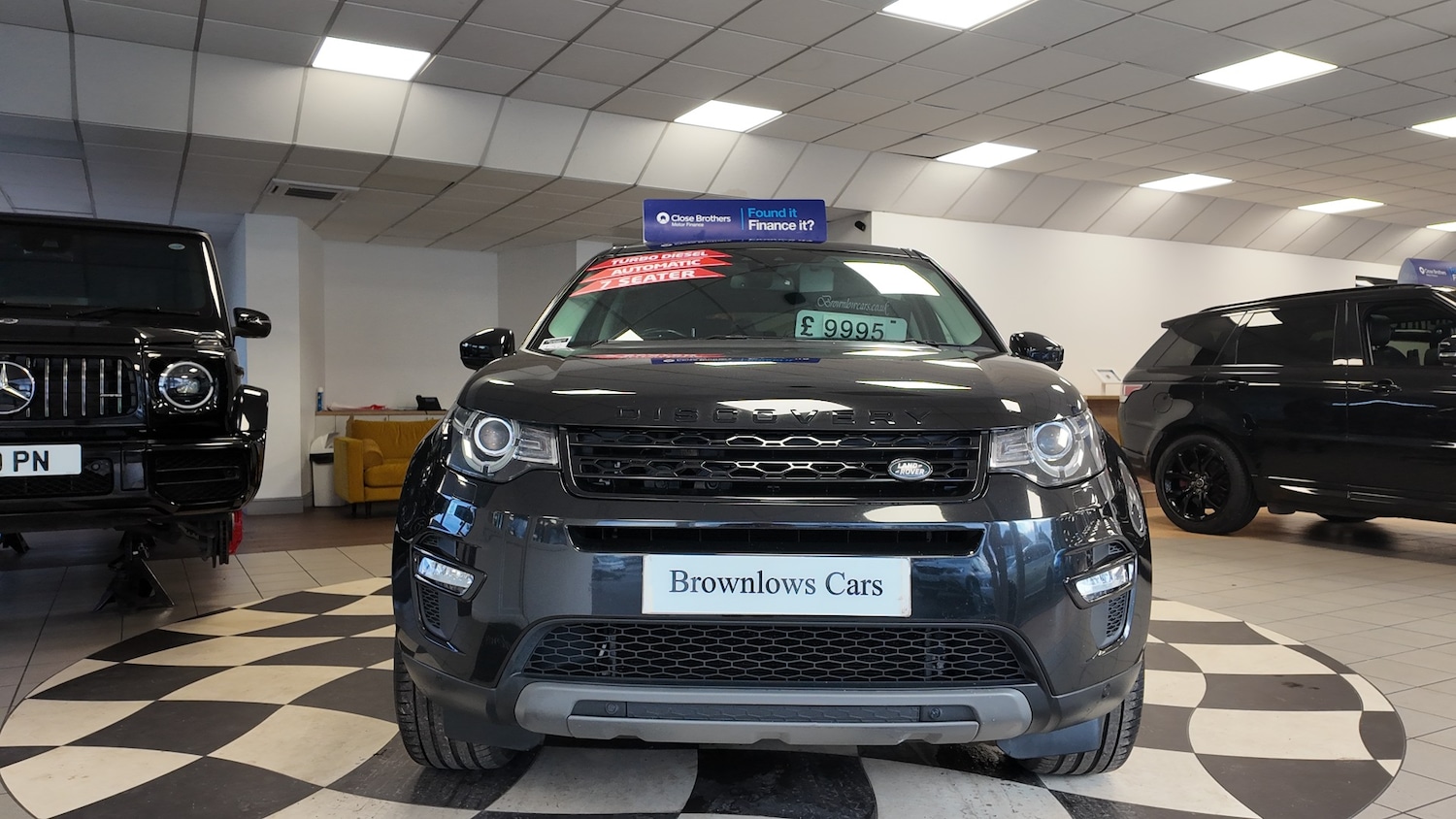 Used Land Rover Discovery Sport 2017 for sale - 76903813: Photo 2