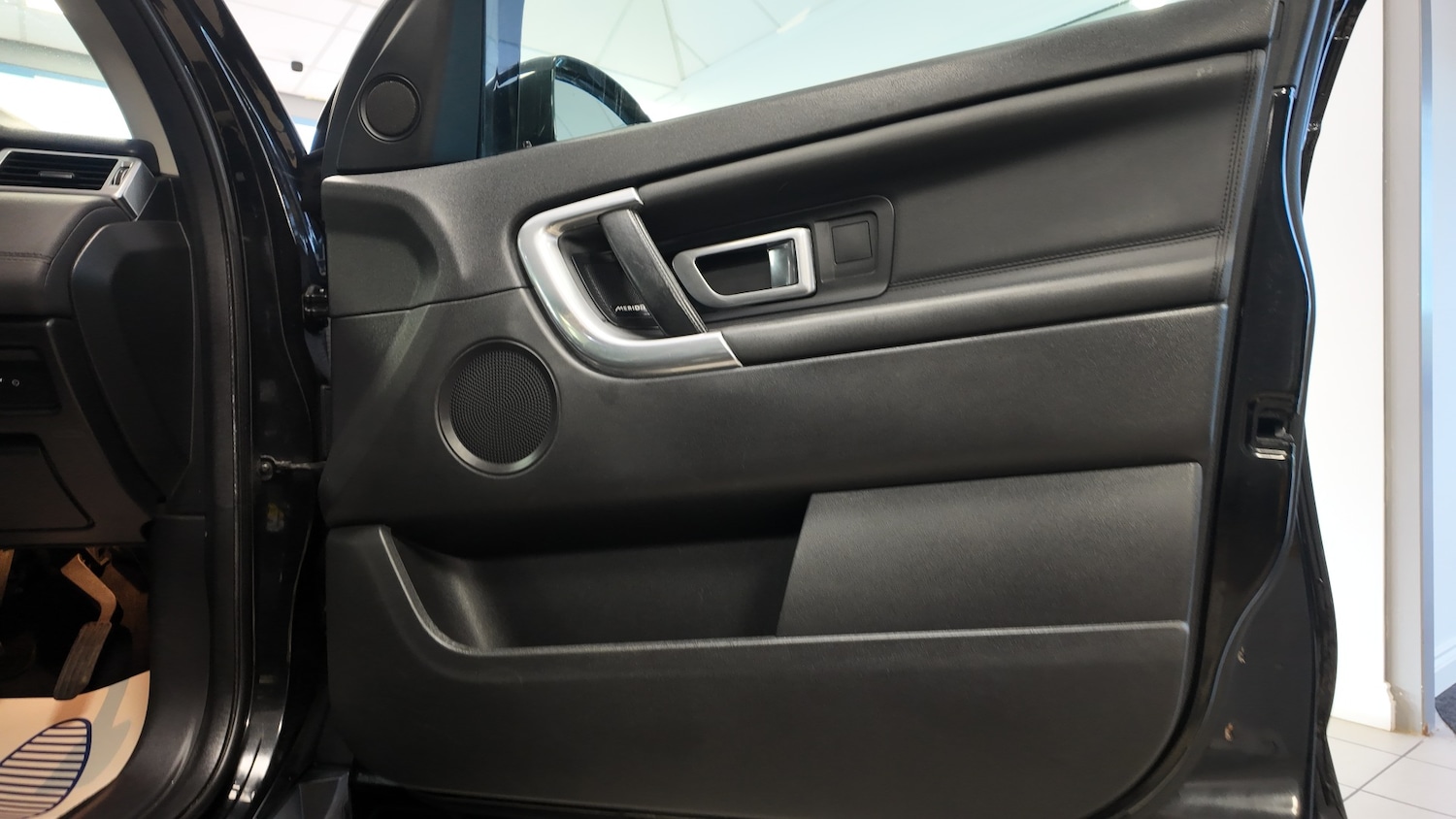 Used Land Rover Discovery Sport 2017 for sale - 76903813: Photo 20