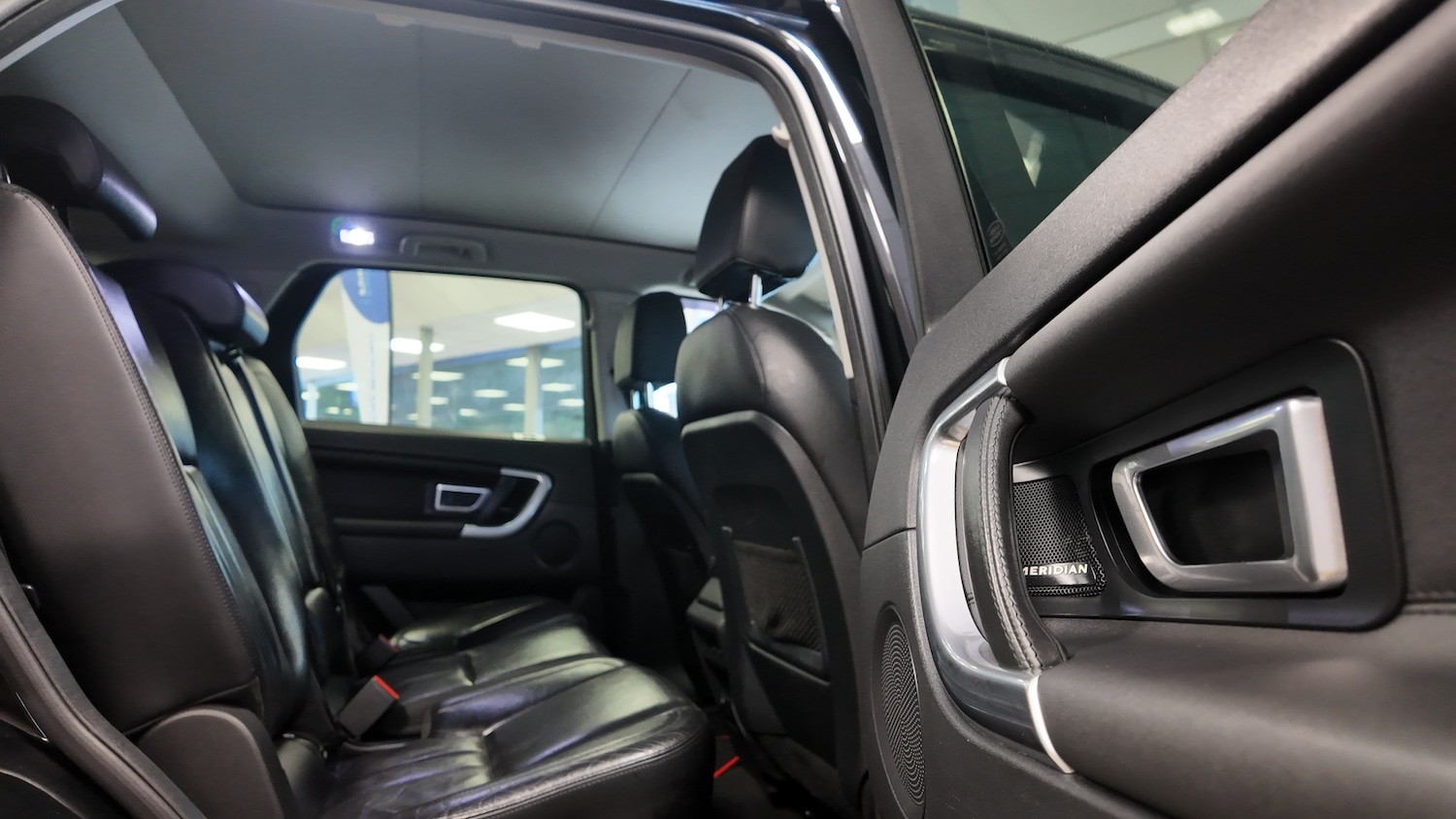 Used Land Rover Discovery Sport 2017 for sale - 76903813: Photo 21