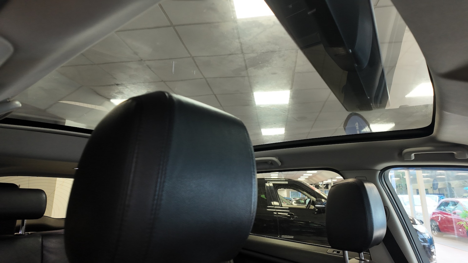 Used Land Rover Discovery Sport 2017 for sale - 76903813: Photo 26