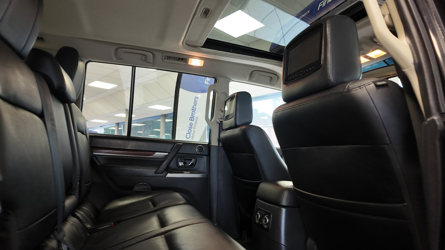 Used Mitsubishi Shogun 2013 for sale - 76504605: Photo 25