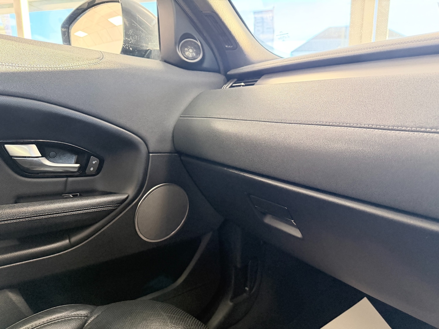 Used Land Rover Range Rover Evoque 2017 for sale - 77125870: Photo 25