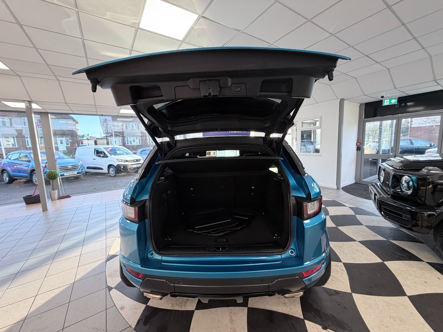 Used Land Rover Range Rover Evoque 2017 for sale - 77125870: Photo 38