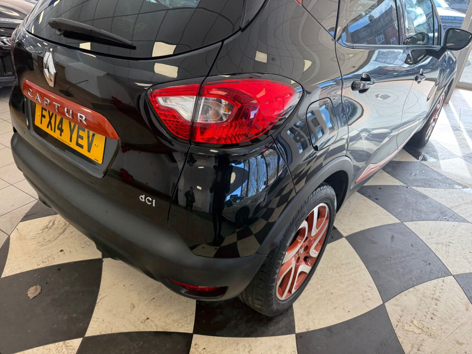 Used Renault Captur 2014 for sale - 77871781: Photo 21