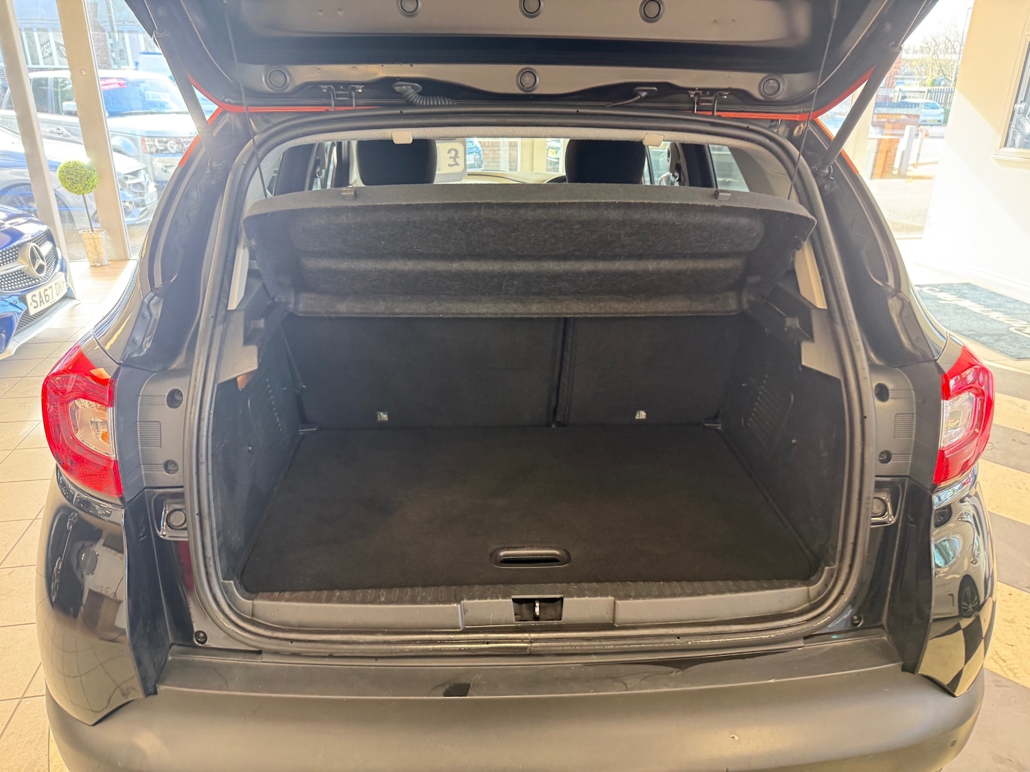 Used Renault Captur 2014 for sale - 77871781: Photo 32