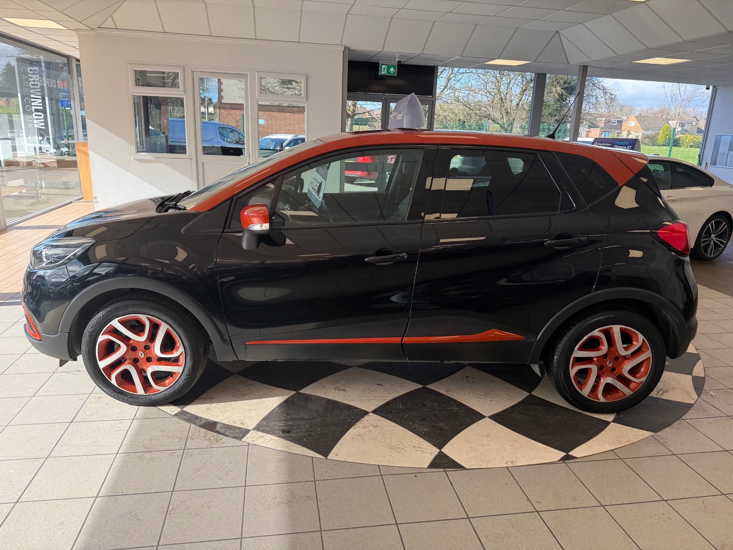 Used Renault Captur 2014 for sale - 77871781: Photo 4