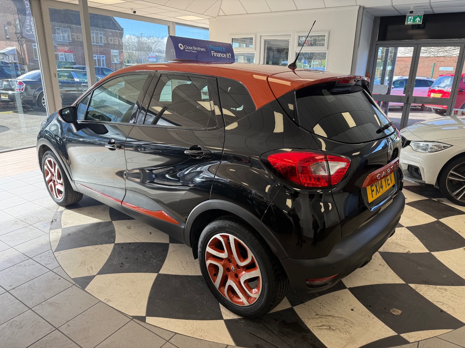 Used Renault Captur 2014 for sale - 77871781: Photo 5