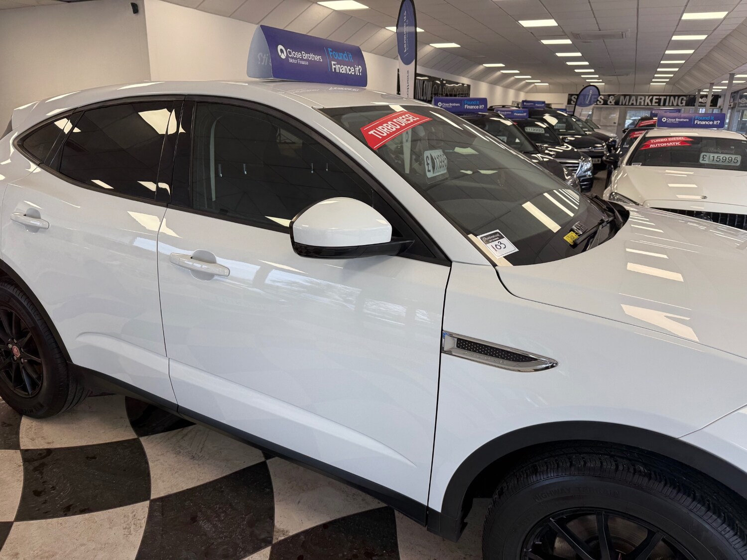 Used Jaguar E-Pace 2018 for sale - 77945260: Photo 12