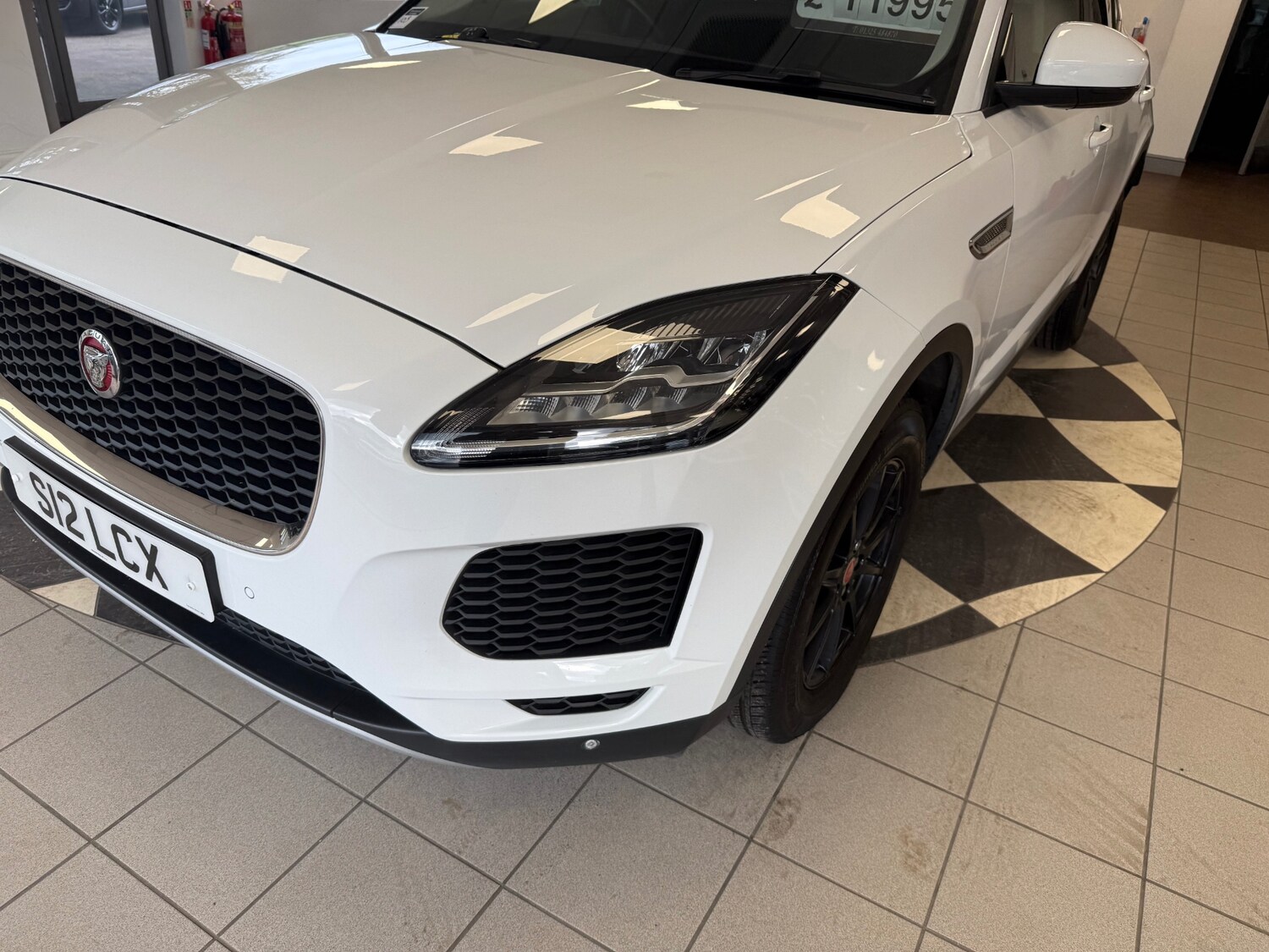 Used Jaguar E-Pace 2018 for sale - 77945260: Photo 13