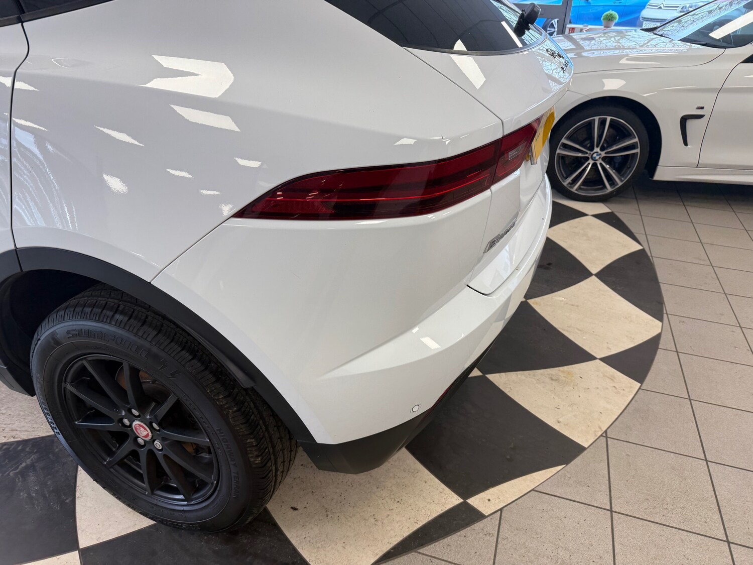 Used Jaguar E-Pace 2018 for sale - 77945260: Photo 18