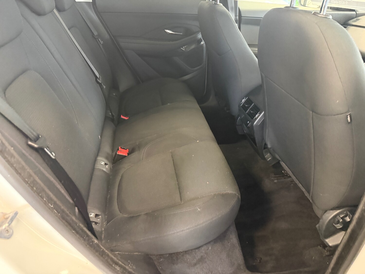 Used Jaguar E-Pace 2018 for sale - 77945260: Photo 32