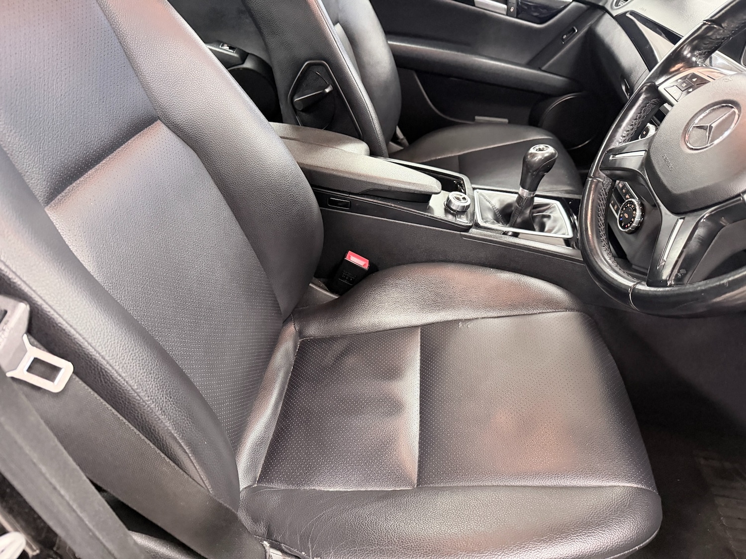 Used Mercedes-Benz C Class 2013 for sale - 77224929: Photo 13