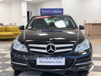 Used Mercedes-Benz C Class 2013 for sale - 77224929: Photo