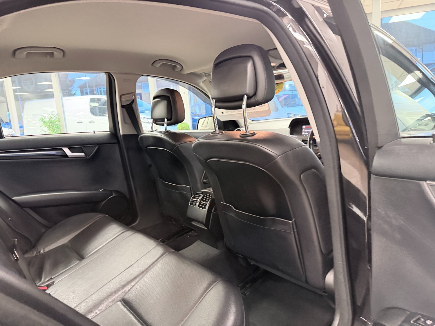 Used Mercedes-Benz C Class 2013 for sale - 77224929: Photo 30