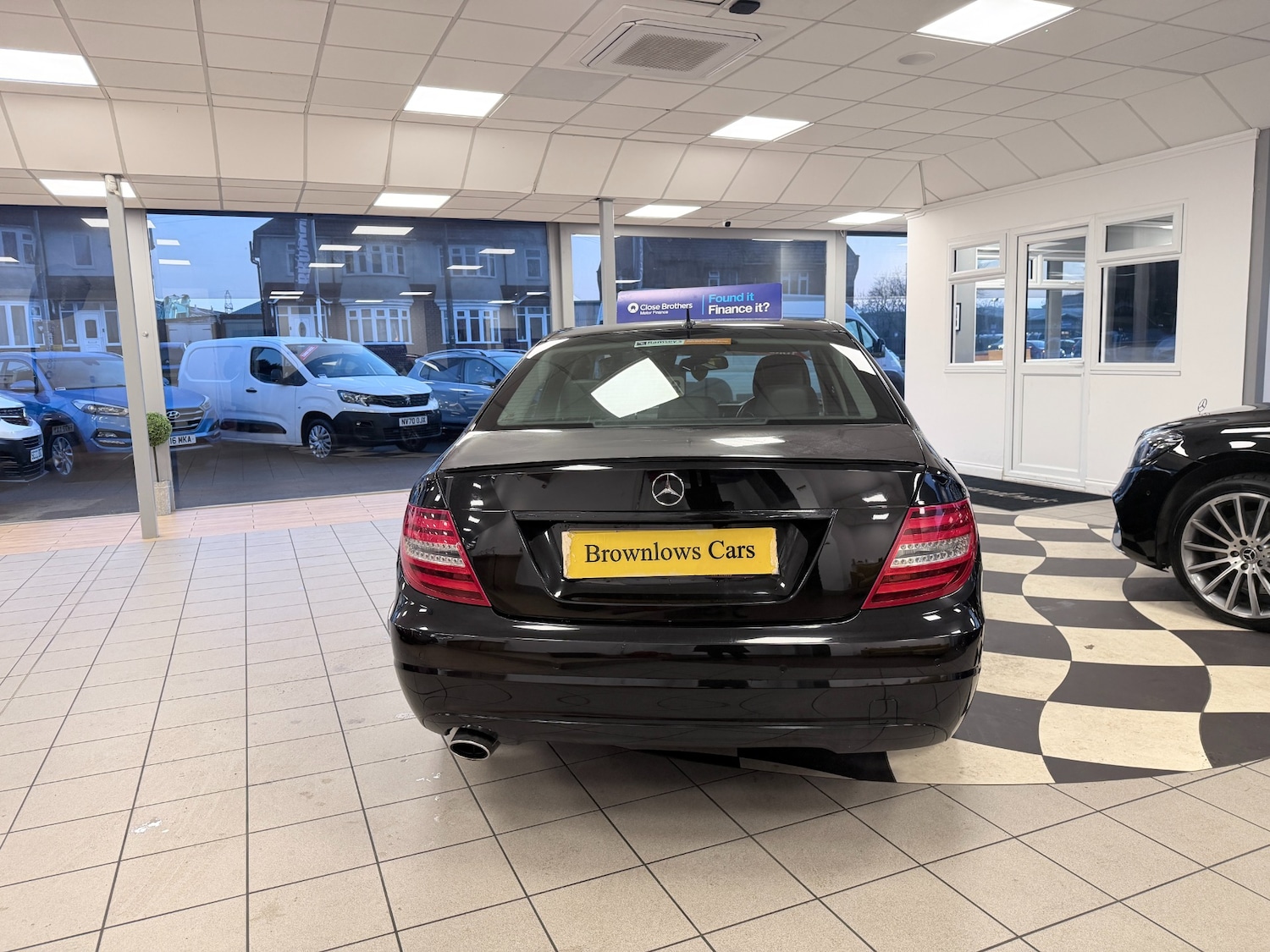 Used Mercedes-Benz C Class 2013 for sale - 77224929: Photo 5