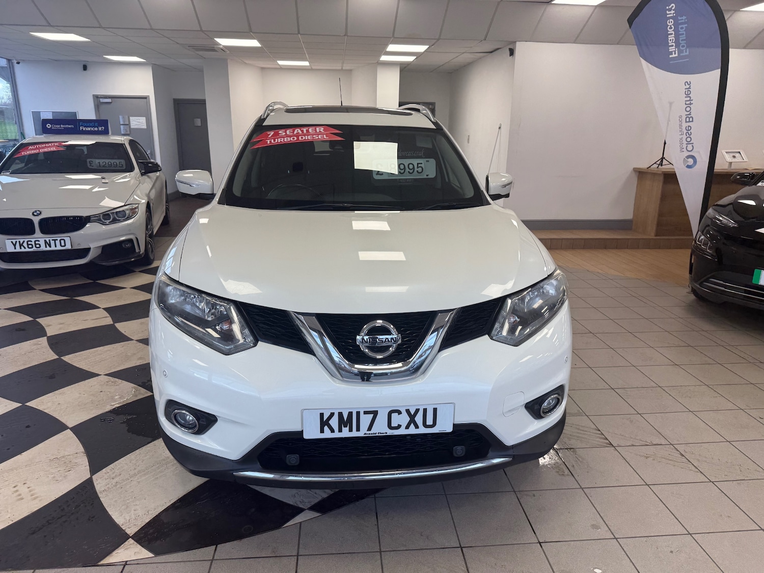 Used Nissan X-Trail 2017 for sale - 77676883: Photo 2