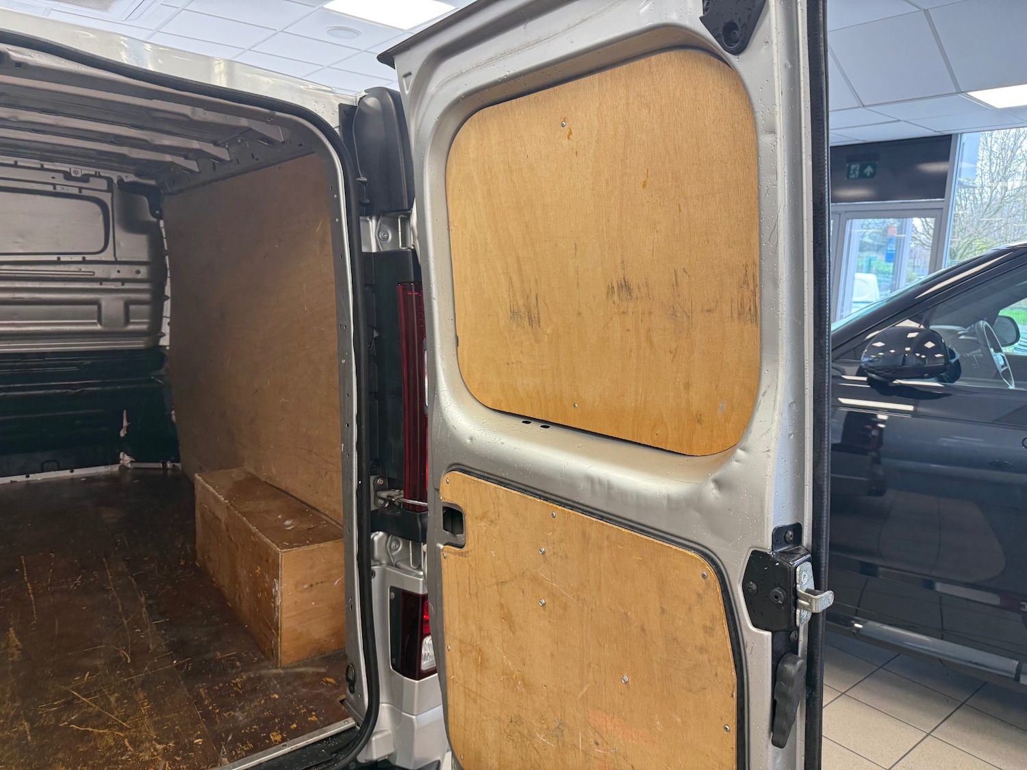 Used Vauxhall Vivaro 2018 for sale - 77689498: Photo 32