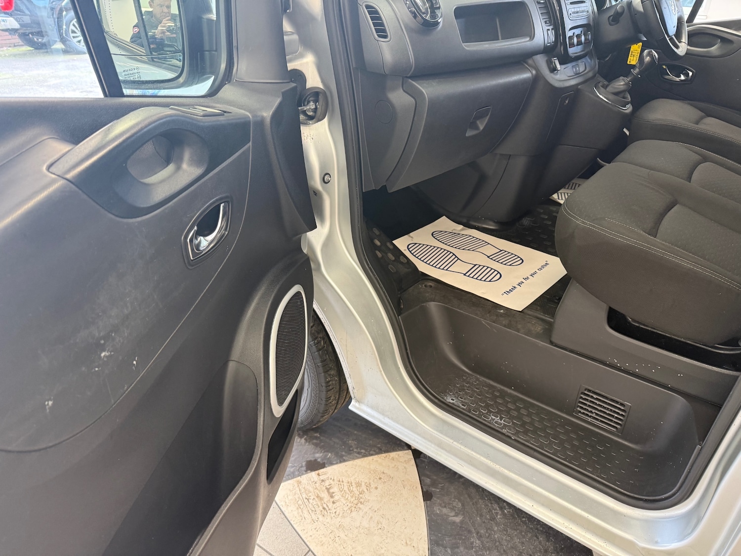 Used Vauxhall Vivaro 2018 for sale - 77689498: Photo 33